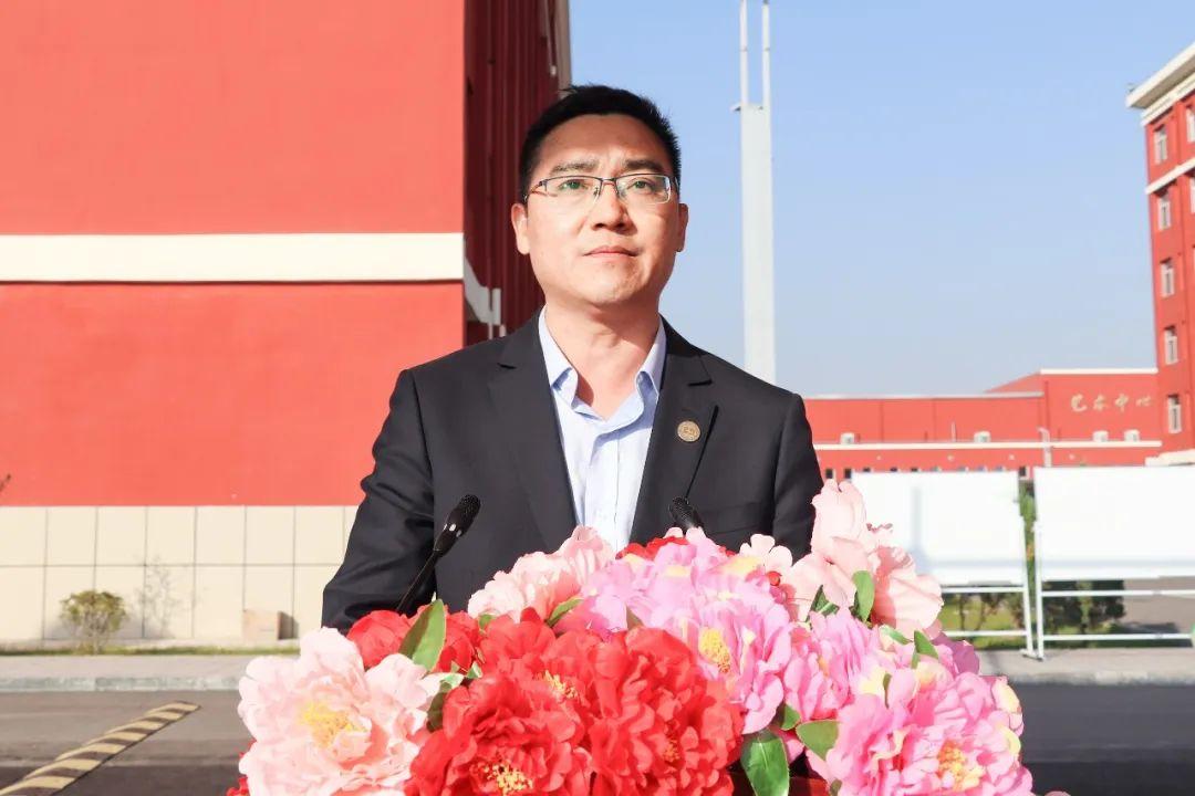 忻州,热烈欢迎各位来宾与朋友